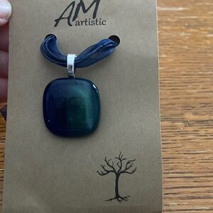 AM Artistic Blue Pendant Necklace